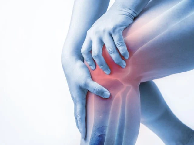 علل درد زانو (Knee Pain) و رفع آن بدون جراحی